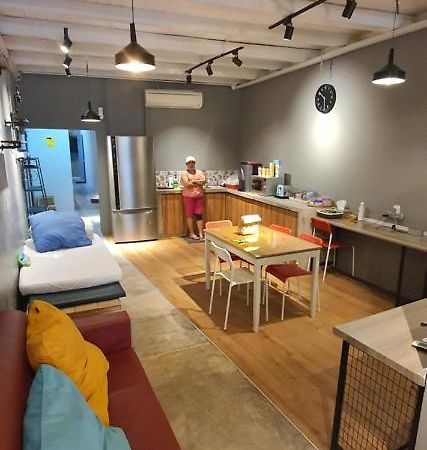 Page 63 Hotel George Town Bagian luar foto