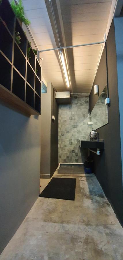 Page 63 Hotel George Town Bagian luar foto